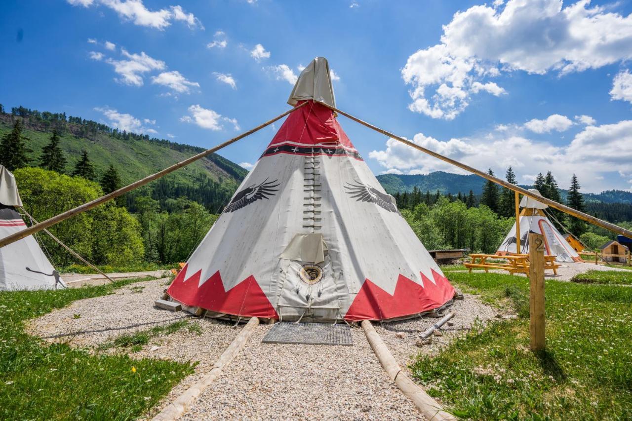 Гостевой дом Ranc Pod Ostrou Skalou Стратена Экстерьер фото