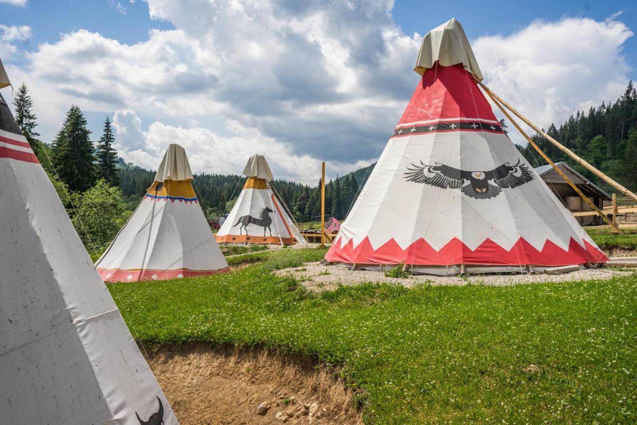 Гостевой дом Ranc Pod Ostrou Skalou Стратена Экстерьер фото